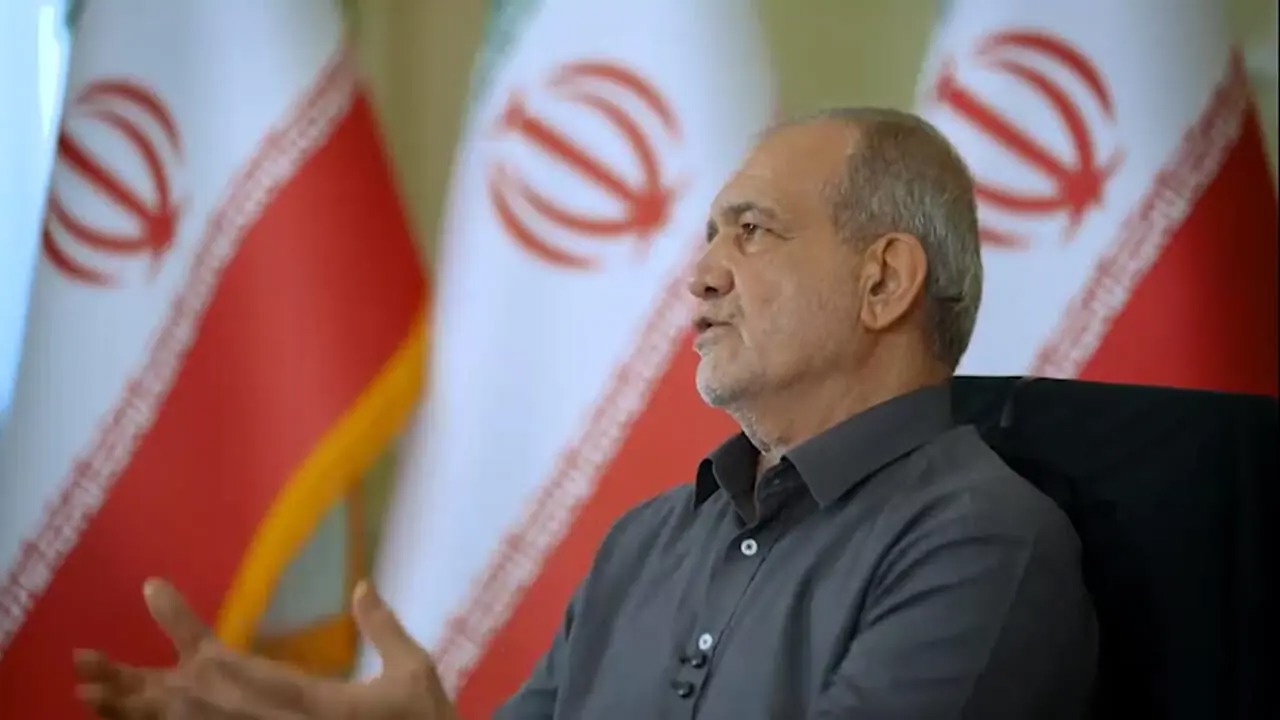 پزشکیان: اگر ارز ترجیحی را حذف نمی‌کردیم، در زمان جنگ قحطی می‌شد +فیلم