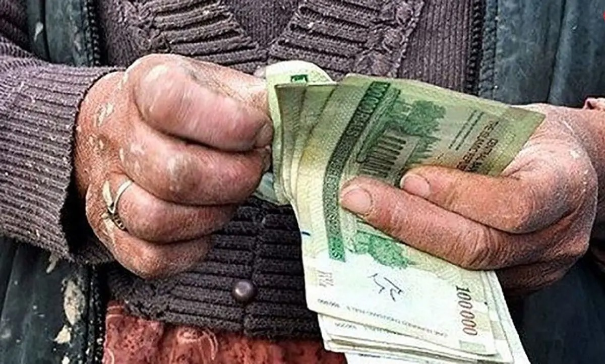 مطالبه فوری برای بازنگری در دستمزدها