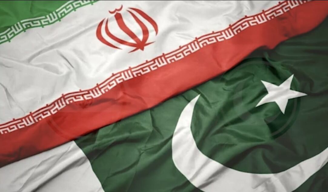 تهران و اسلام‌آباد، مرز ۹۰۰ کیلومتری را به خط لوله‌ای برای توسعه ۳۰ میلیارد دلاری تبدیل می‌کنند