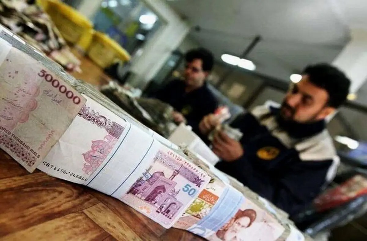 فاصله فاجعه‌بار سبد معیشت با دستمزدها / حقوق کارگران دوباره‌ افزایش پیدا می‌کند؟