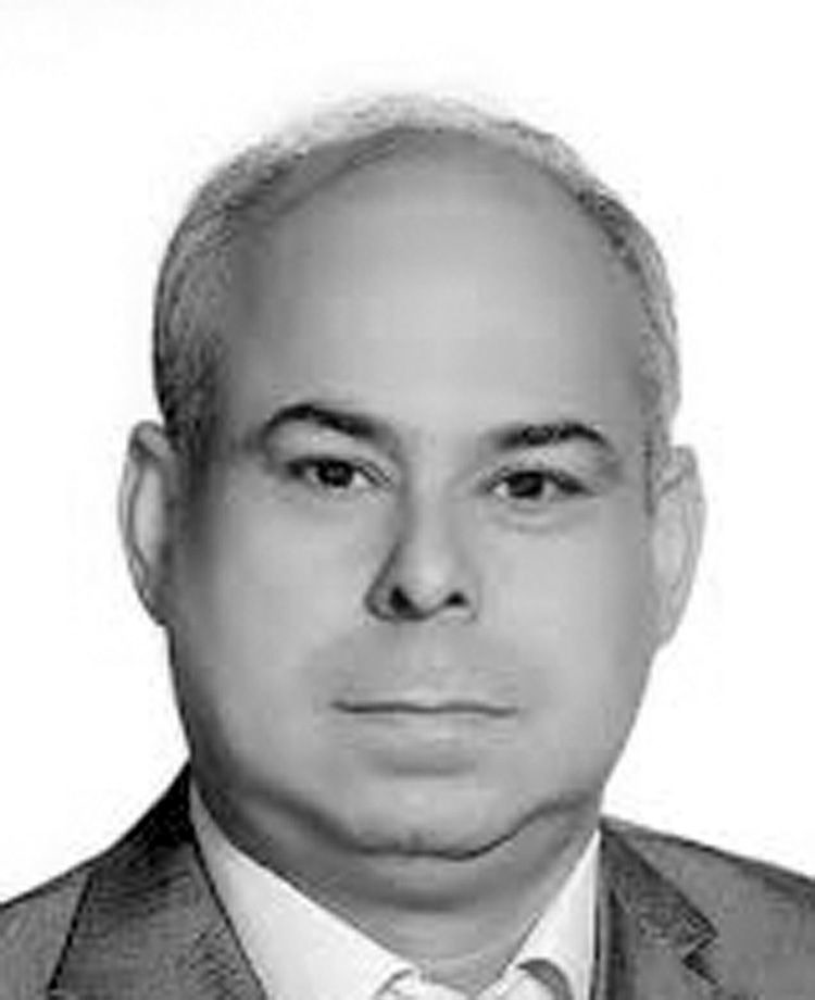 فراجامعه و پزشکیان