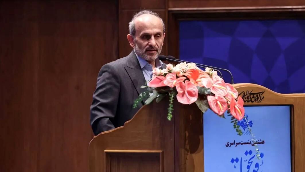 جبلی: اگر کسی انتظار دارد صداوسیما بعد از این‌همه ایستادگی، عقب‌نشینی کند، کور خوانده/ به ادای سهم مردم متمایلیم، نه هویت‌های جعلی