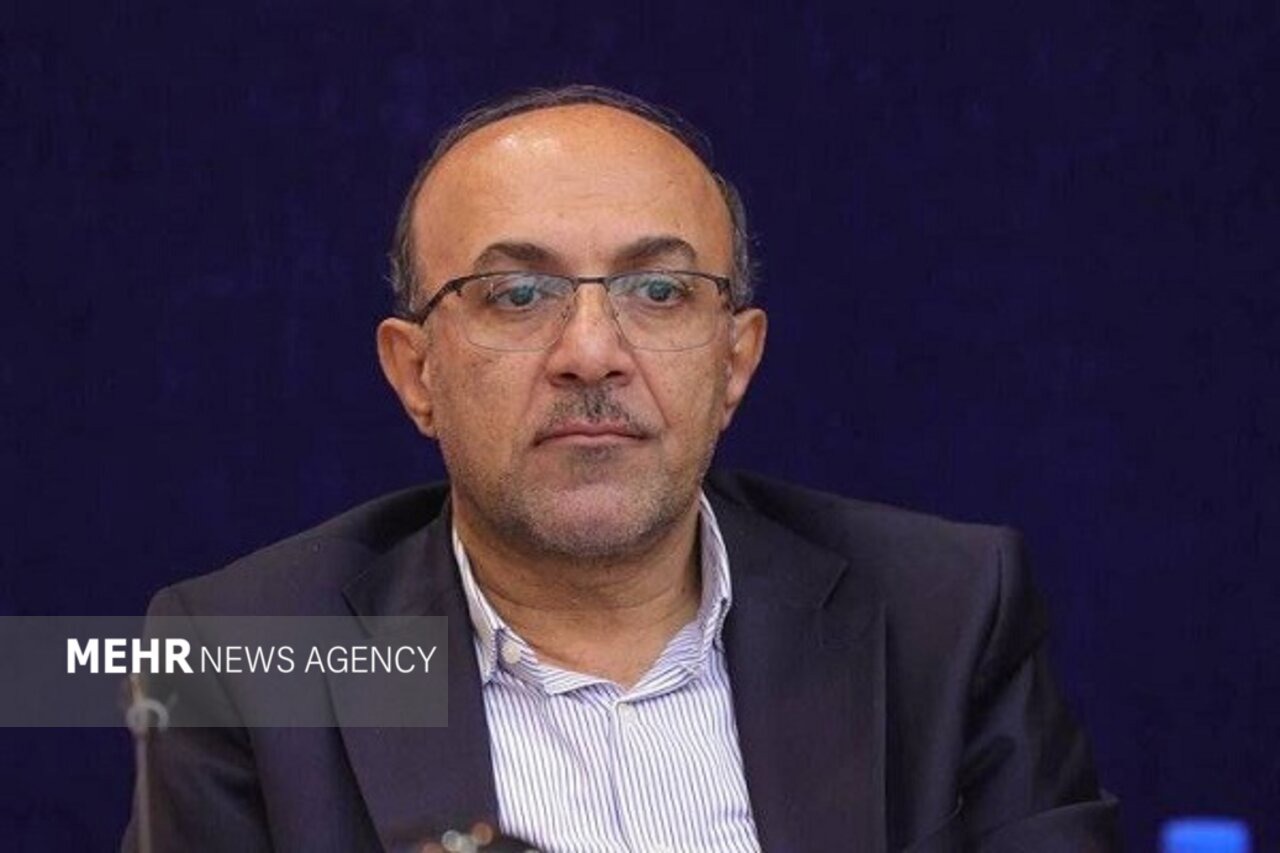 مرزهای کشور باز است؛ افزایش سقف پذیرش کامیون‌های صادراتی