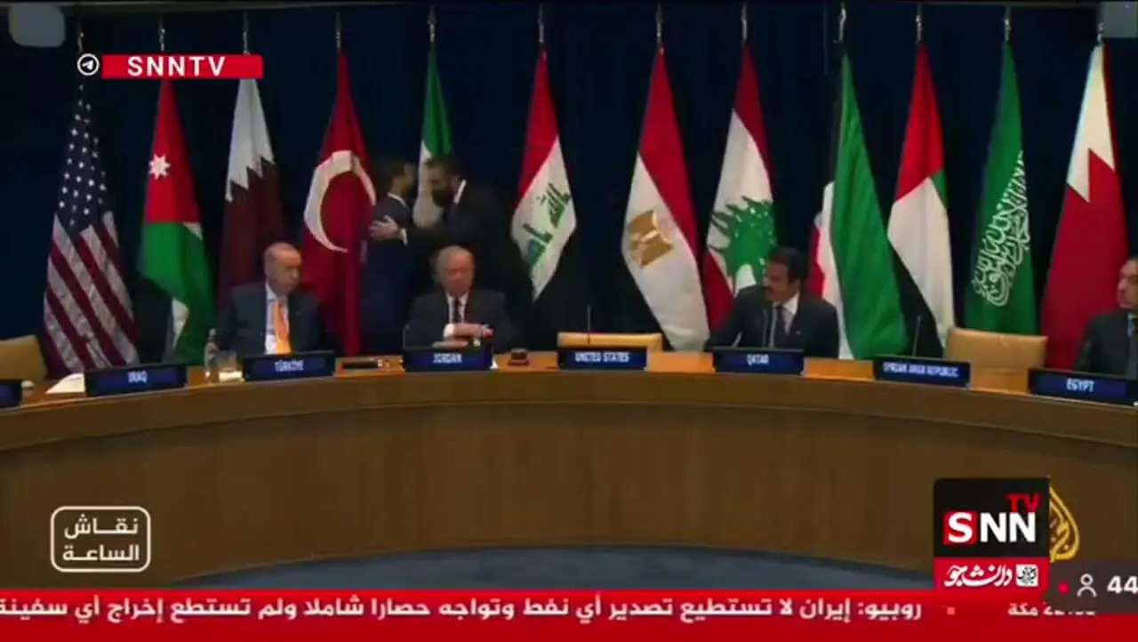 خوش و بش جولانی و نخست وزیر عراق در حاشیه نشست مجمع عمومی سازمان ملل متحد در نیویورک!+فیلم