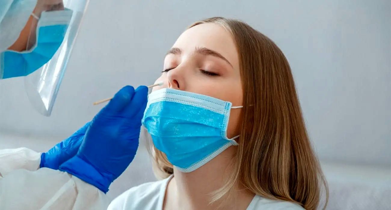 افزایش گردش ویروس‌های تنفسی همزمان با آغاز پاییز/ علائم احتمالی ابتلا به کرونا را بشناسید