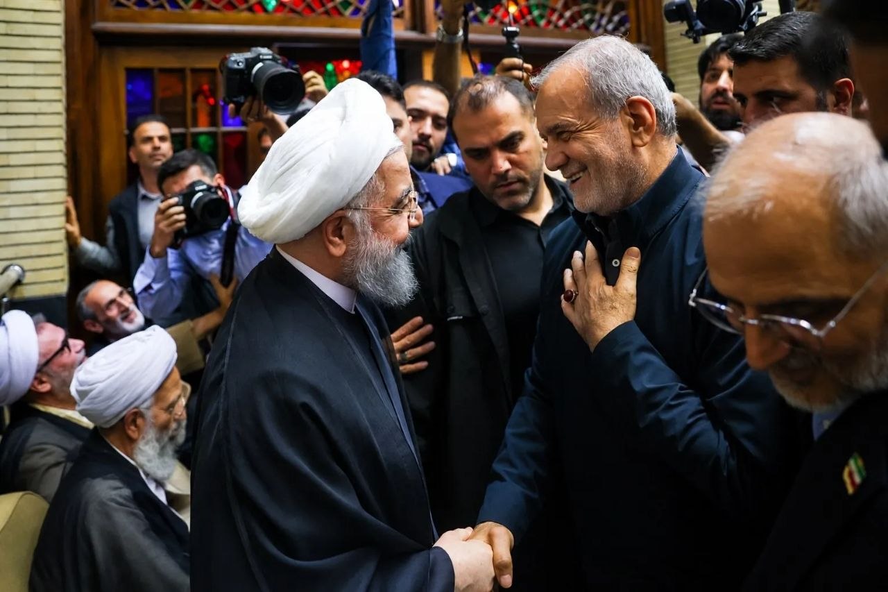 بازار آریا