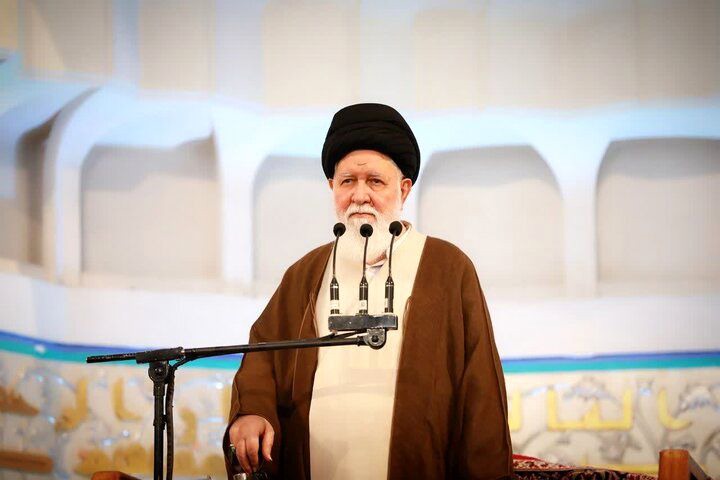 علم‌الهدی: آمریکا نمی‌دانست آتشی روشن می‌کند که به‌زودی خاموش نمی‌شود/ باز شدن تنگه هرمز کمک به آمریکا است