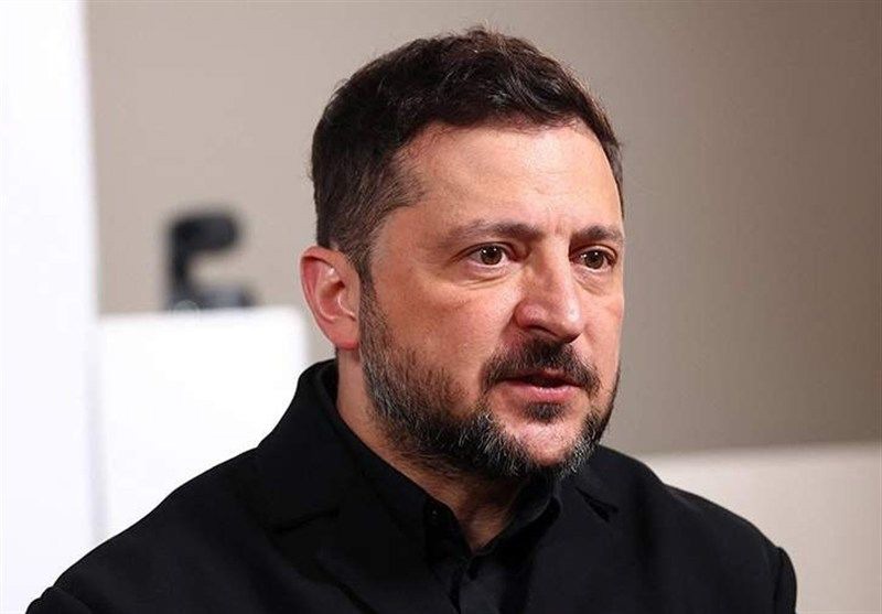 آمادگی زلنسکی برای شرکت در مذاکرات سه‌جانبه با حضور آمریکا و روسیه