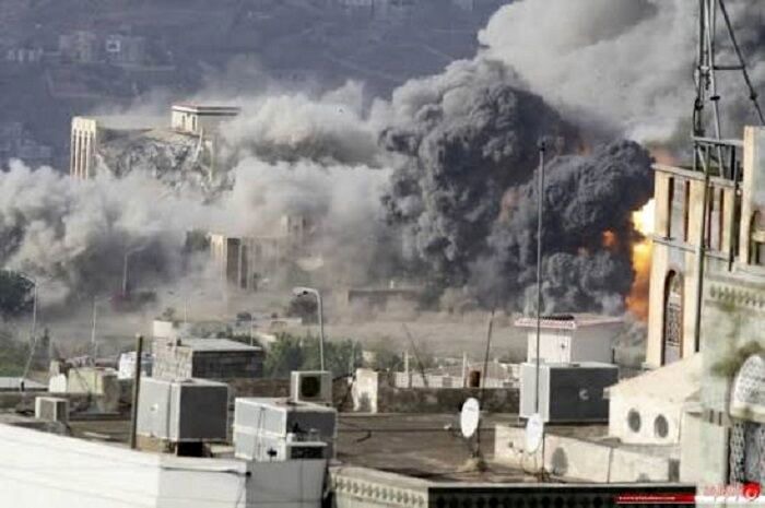 حملات شدید عربستان به یمن