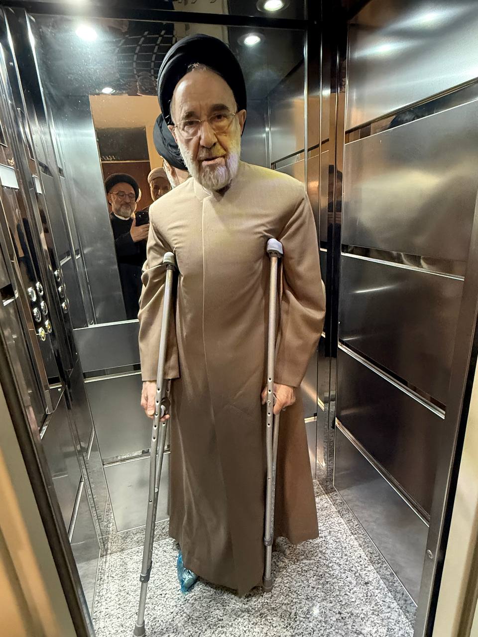 بازار آریا