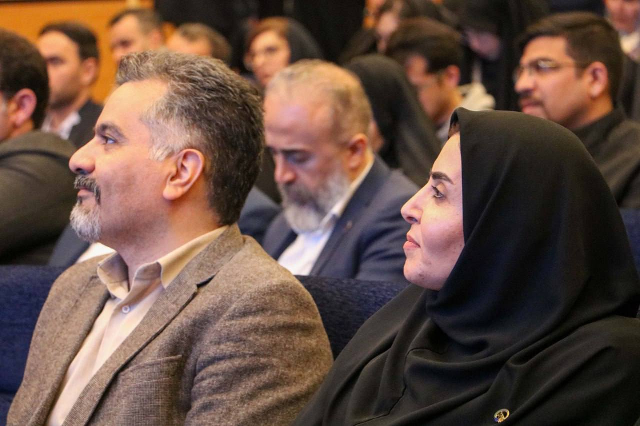 بازار آریا